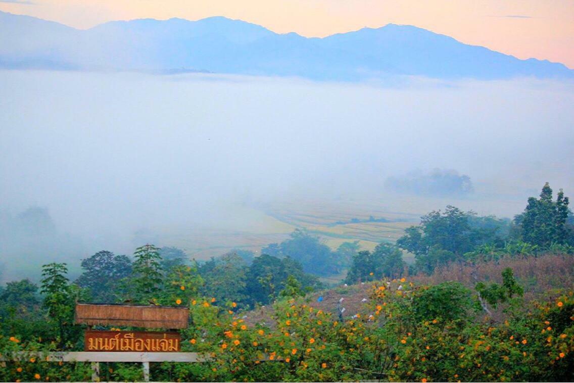 มนต์เมืองแจ่ม Hotel Mae Chaem Exterior foto